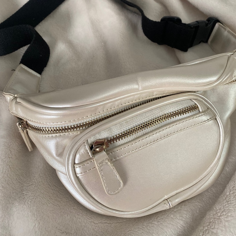 Belt bag